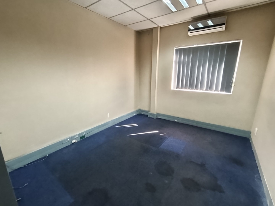 To Let commercial Property for Rent in Oos Einde Free State